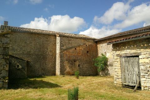 Villa a Lezay, Deux-Sevres, Lezay - € 212.500 | Ref: r7262 - foto 38