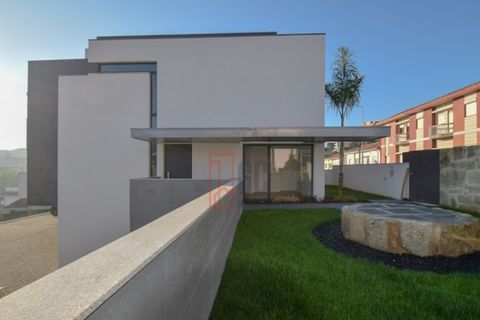 Villa i Oliveira do Douro, Porto, Oliveira do Douro - € 798.000 | Ref: GC1121 - foto 10