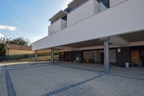 Villa i Oliveira do Douro, Porto, Oliveira do Douro - € 798.000 | Ref: GC1121 - foto 43
