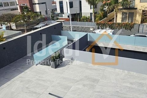Villa a Adeje, Tenerife, Adeje - € 1.850.000 | Ref: 913-V4-G - foto 6