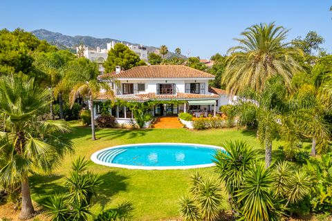 Villa i Marbella, Malaga, Marbella - € 3.900.000 | Ref: PANR-15708 - foto 1