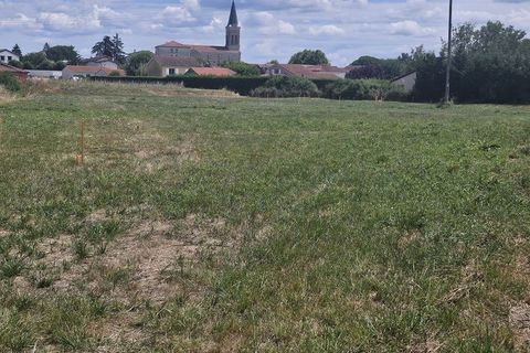 Terra a Chalain-le-Comtal, Loire, Chalain-le-Comtal - € 86.000 | Ref: 4475 - foto 2