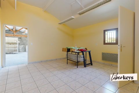 Villa i Manosque, Alpes-de-Haute-Provence, Manosque - € 959.000 | Ref: DOM18461 - foto 28