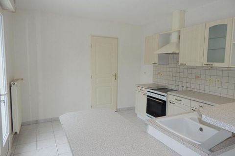 Villa a Saran, Loiret, Saran - € 255.000 | Ref: 409487MMO - foto 3