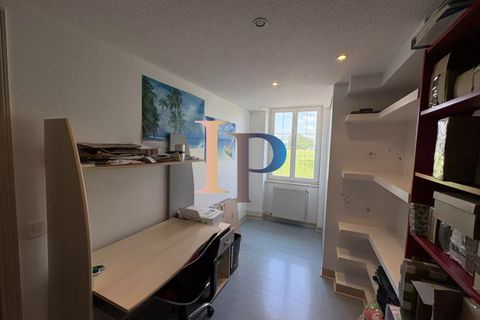 Villa a Charlieu, Loire, Charlieu - € 150.000 | Ref: 71JF4392 - foto 6