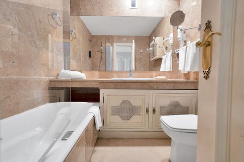 Penthouse i Marbella, Malaga, Marbella - € 3 950 000 | Ref: R4747999 - foto 19