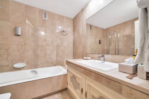 Penthouse i Marbella, Malaga, Marbella - € 3 950 000 | Ref: R4747999 - foto 22