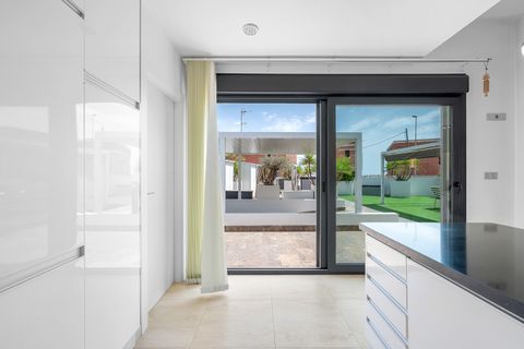 Villa i Villamartin, Alicante, Villamartin - € 759.000 | Ref: 200-4165 - foto 12
