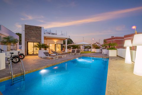 Villa i Villamartin, Alicante, Villamartin - € 759.000 | Ref: 200-4165 - foto 33