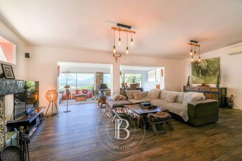 Villa a Ajaccio, Corse-du-Sud, Ajaccio - € 795.000 | Ref: RV1930 - foto 2