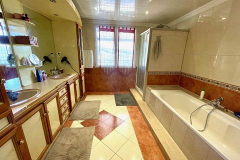 Villa a Ayen, Correze, Ayen - € 310.000 | Ref: 5DA189EA1DFC4B26 - foto 12