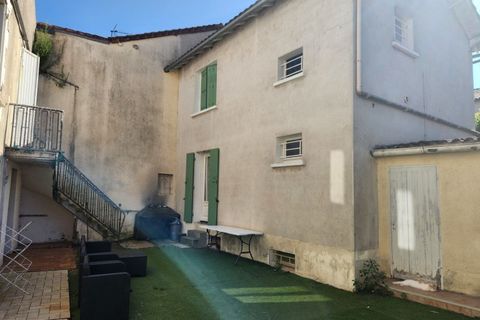 Villa a Charroux, Vienne, Charroux - € 60.000 | Ref: 2A18F5FDAECD4CD2 - foto 2
