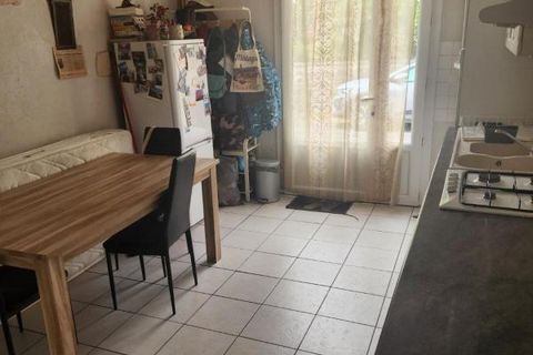 Villa a Charroux, Vienne, Charroux - € 60.000 | Ref: 2A18F5FDAECD4CD2 - foto 4