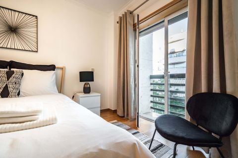 Apartament a Lisbon, Lisbon, Lisbon - € 1.650/mes | Ref: Paio Peres Correia - foto 9