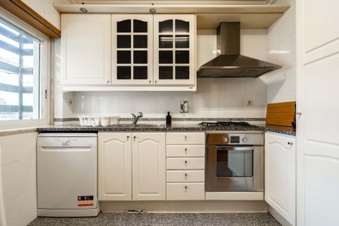 Apartament a Lisbon, Lisbon, Lisbon - € 1.650/mes | Ref: Paio Peres Correia - foto 16