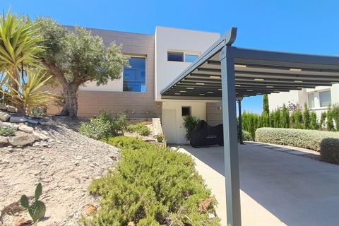 Villa i Finestrat, Alicante, Finestrat - € 1.100.000 | Ref: HO700071 - foto 50