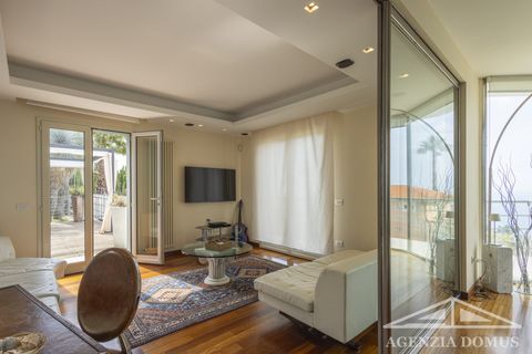 Villa i Bordighera, Imperia, Bordighera - € 2.750.000 | Ref: AG-DOM 5235 - foto 10