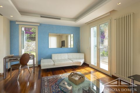 Villa i Bordighera, Imperia, Bordighera - € 2.750.000 | Ref: AG-DOM 5235 - foto 11