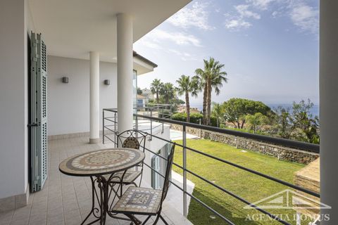 Villa i Bordighera, Imperia, Bordighera - € 2.750.000 | Ref: AG-DOM 5235 - foto 26