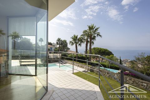 Villa i Bordighera, Imperia, Bordighera - € 2.750.000 | Ref: AG-DOM 5235 - foto 27
