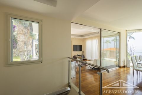 Villa i Bordighera, Imperia, Bordighera - € 2.750.000 | Ref: AG-DOM 5235 - foto 33