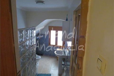 Byhus i Alcaudete, Jaen, Alcaudete - € 100.000 | Ref: TH6156 - foto 13