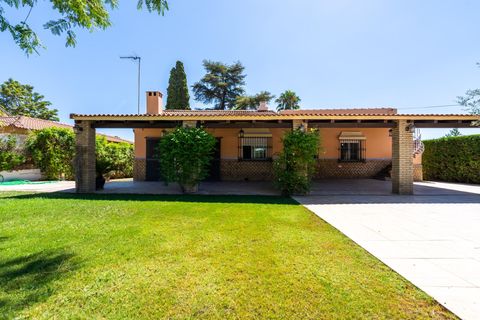 Villa in Palomares Del Rio, Sevilla - foto 2