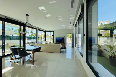 Villa i Finestrat, Alicante, Finestrat - € 1.100.000 | Ref: 1483 - foto 36