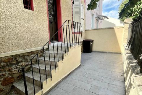 Villa a Bobigny, Seine-Saint-Denis, Bobigny - € 342.000 | Ref: 86115972 - foto 2