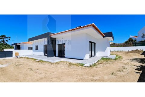 Villa i Mafra, Lisbon, Mafra - € 750.000 | Ref: RF-13-07/2025 - foto 4