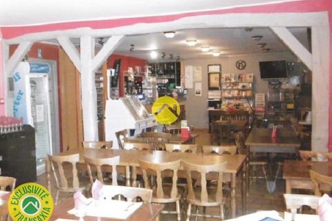 Erhvervsejendom i Ruffec, Indre, Ruffec - € 227.900 | Ref: 82CAL109975 - foto 3