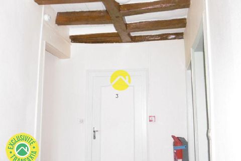 Erhvervsejendom i Ruffec, Indre, Ruffec - € 227.900 | Ref: 82CAL109975 - foto 8