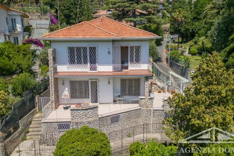 Villa a Vallecrosia, Imperia, Vallecrosia - € 690.000 | Ref: AG-DOM 5232 - foto 39
