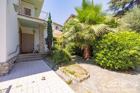 Villa a Vallecrosia, Imperia, Vallecrosia - € 690.000 | Ref: AG-DOM 5232 - foto 36