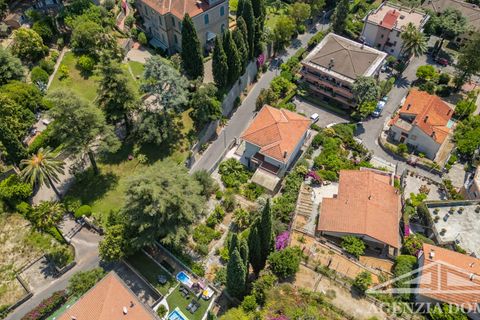 Villa a Vallecrosia, Imperia, Vallecrosia - € 690.000 | Ref: AG-DOM 5232 - foto 47