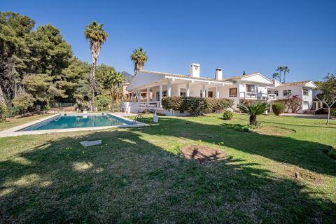 Villa i Marbella, Malaga, Marbella - € 3.000.000 | Ref: R5119849 - foto 12