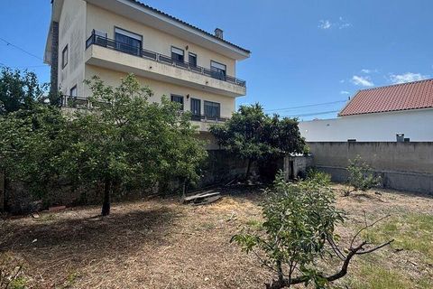 Helårsgrund i Almada, Setubal, Almada - € 150.000 | Ref: 145934 - foto 1