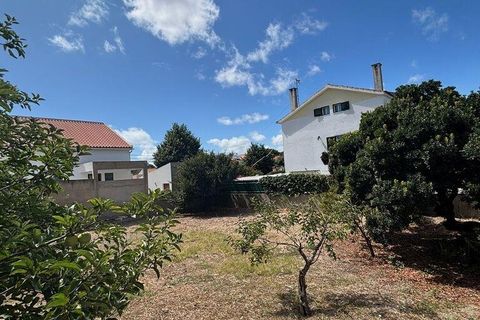 Helårsgrund i Almada, Setubal, Almada - € 150.000 | Ref: 145934 - foto 2