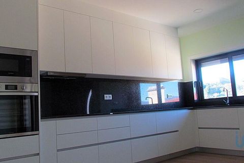 Byhus i Arcos de Valdevez, Viana do Castelo, Arcos de Valdevez - € 290.000 | Ref: 144694 - foto 8