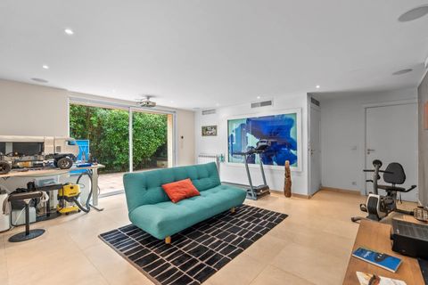 Villa a Mougins, Alpes-Maritimes, Mougins - € 1.590.000 | Ref: HH-15858460 - foto 16