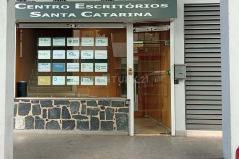 Erhvervsejendom i Alges, Lisbon, Alges - € 590.000 | Ref: C0283-01112 - foto 1