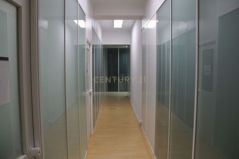 Erhvervsejendom i Alges, Lisbon, Alges - € 590.000 | Ref: C0283-01112 - foto 7