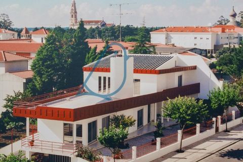 Villa i Fatima, Santarem, Fatima - € 750.000 | Ref: CV11010-128 - foto 1