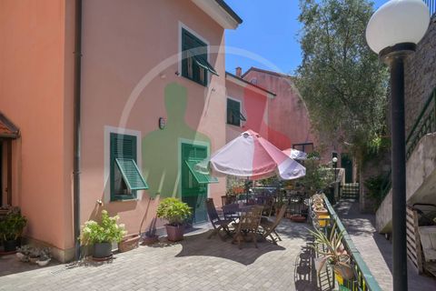 Villa a Bergeggi, Savona, Bergeggi - € 899.000 | Ref: 37401007-Bergeggi - foto 7