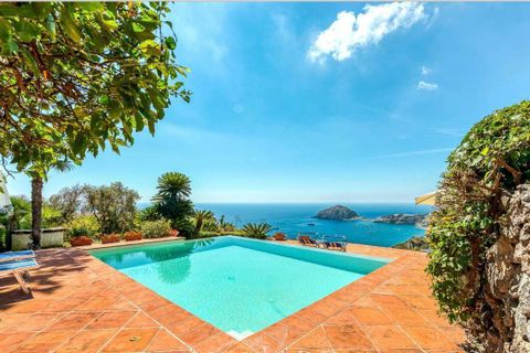 Villa a Ischia, Naples, Ischia - € 2.650.000 | Ref: AV213 - foto 2