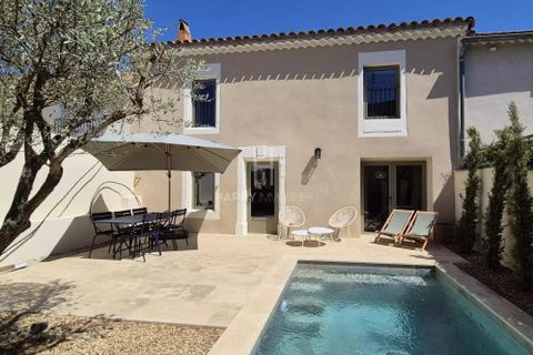 Landsbyhus i Eyragues, Bouches-du-Rhone, Eyragues - € 695.000 | Ref: 86110287 - foto 1