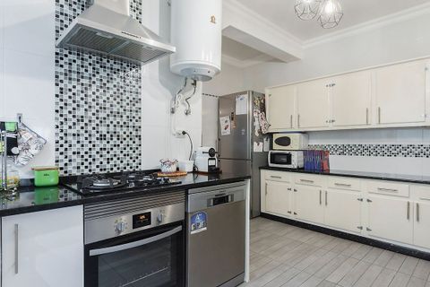 Villa i Cascais, Lisbon, Cascais - € 1.050.000 | Ref: 120171421-13 - foto 11