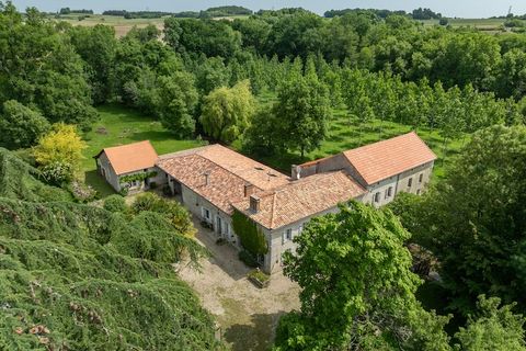 Villa a Orignolles, Charente-Maritime, Orignolles - € 745.000 | Ref: 149 - foto 9