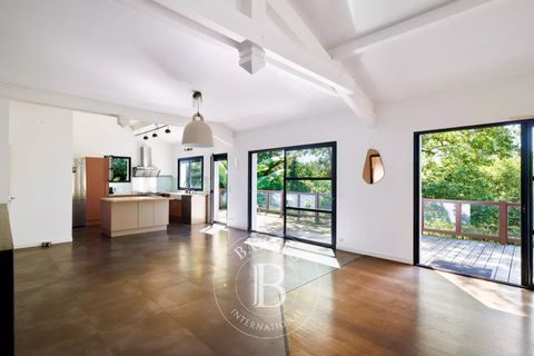 Villa a Ciboure, Pyrenees-Atlantiques, Ciboure - € 1.575.000 | Ref: M1716 - foto 4