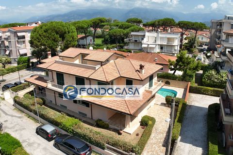Villa en Camaiore, Lucca, Camaiore - € 1.900.000 | Ref: fdm564 - photo 4
